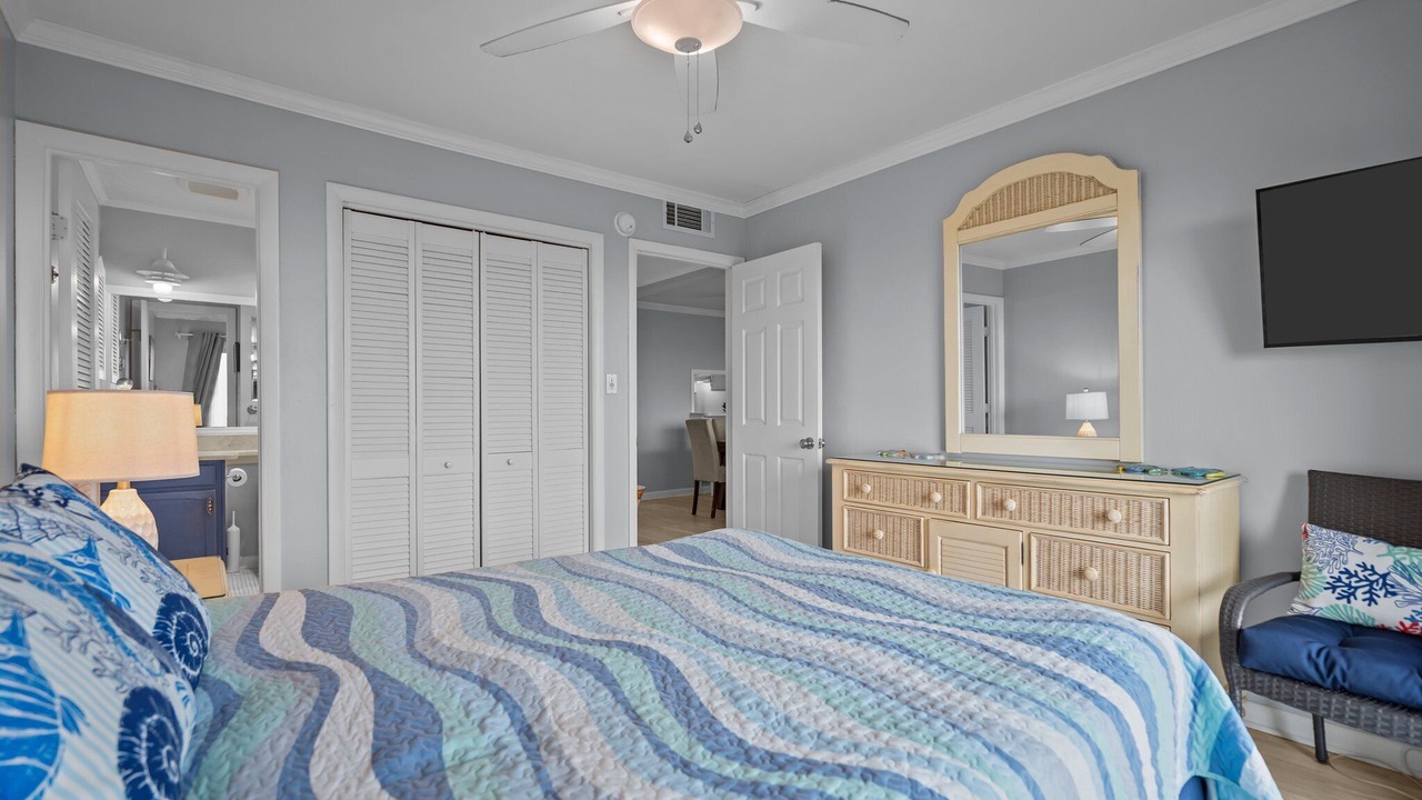 Photo of Bedroom in Caswell Beach