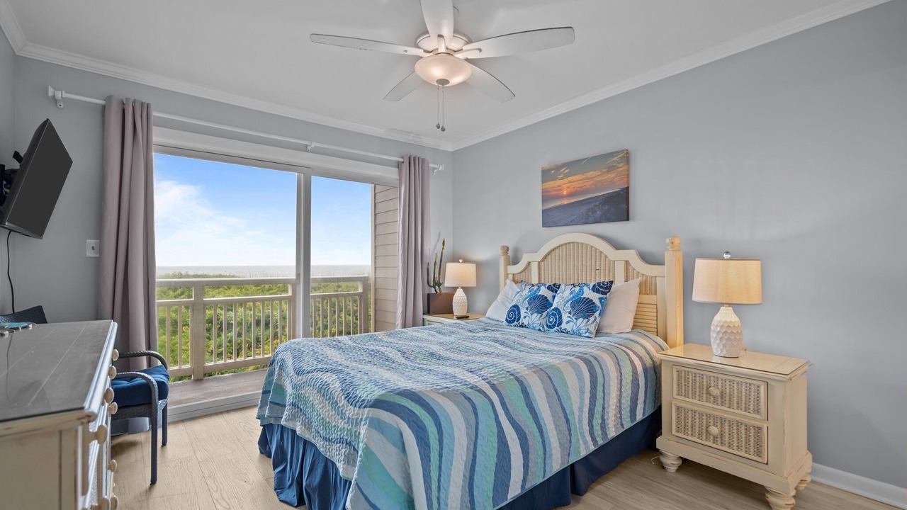 Photo of Bedroom in Caswell Beach
