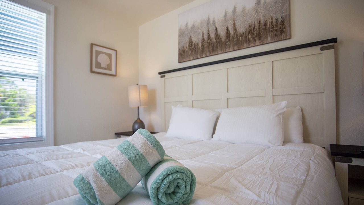 Photo of Bedroom in Treasure Island