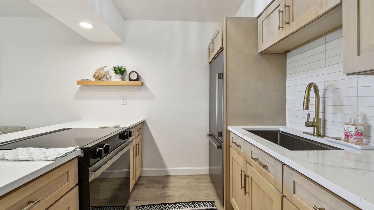 Photo of Kitchen in Treasure Island