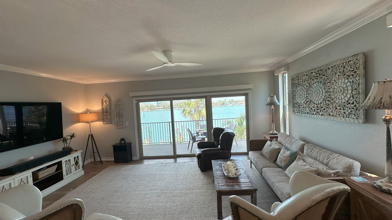 Photo of Livingroom in Sunset Beach