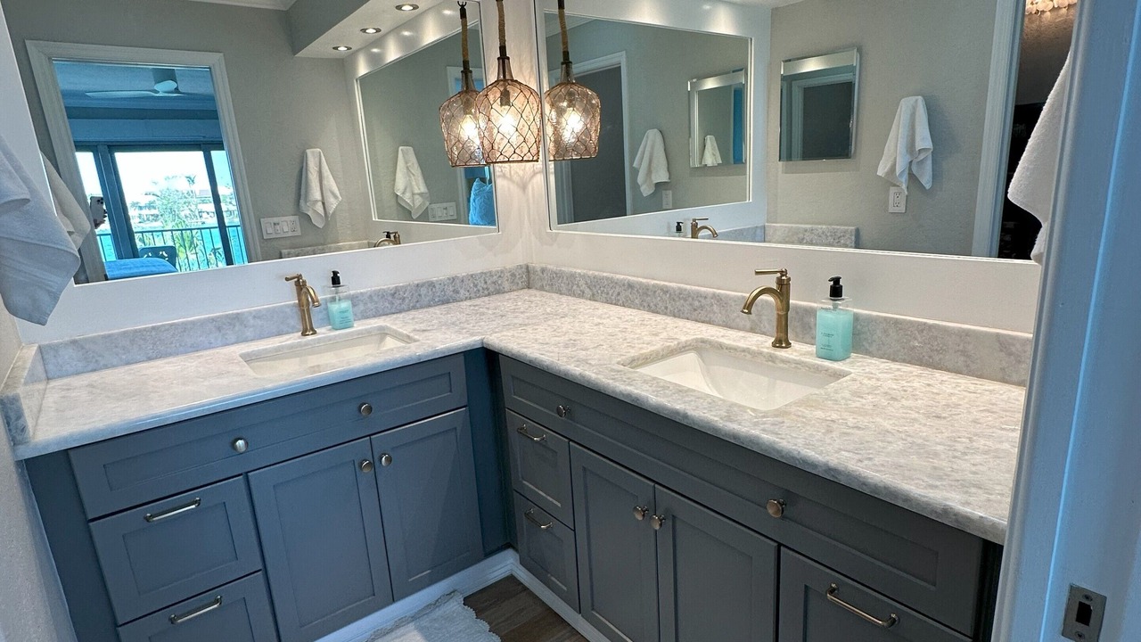 Photo of Bathroom in Sunset Beach