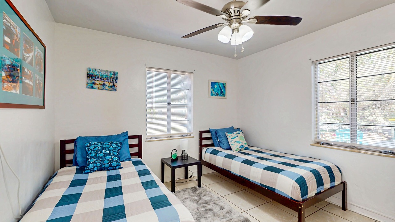 Photo of Bedroom in Indian Beach Sapphire Shores