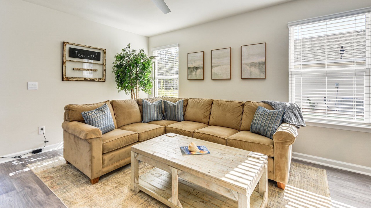 Photo of Livingroom in Ocean Isle Beach