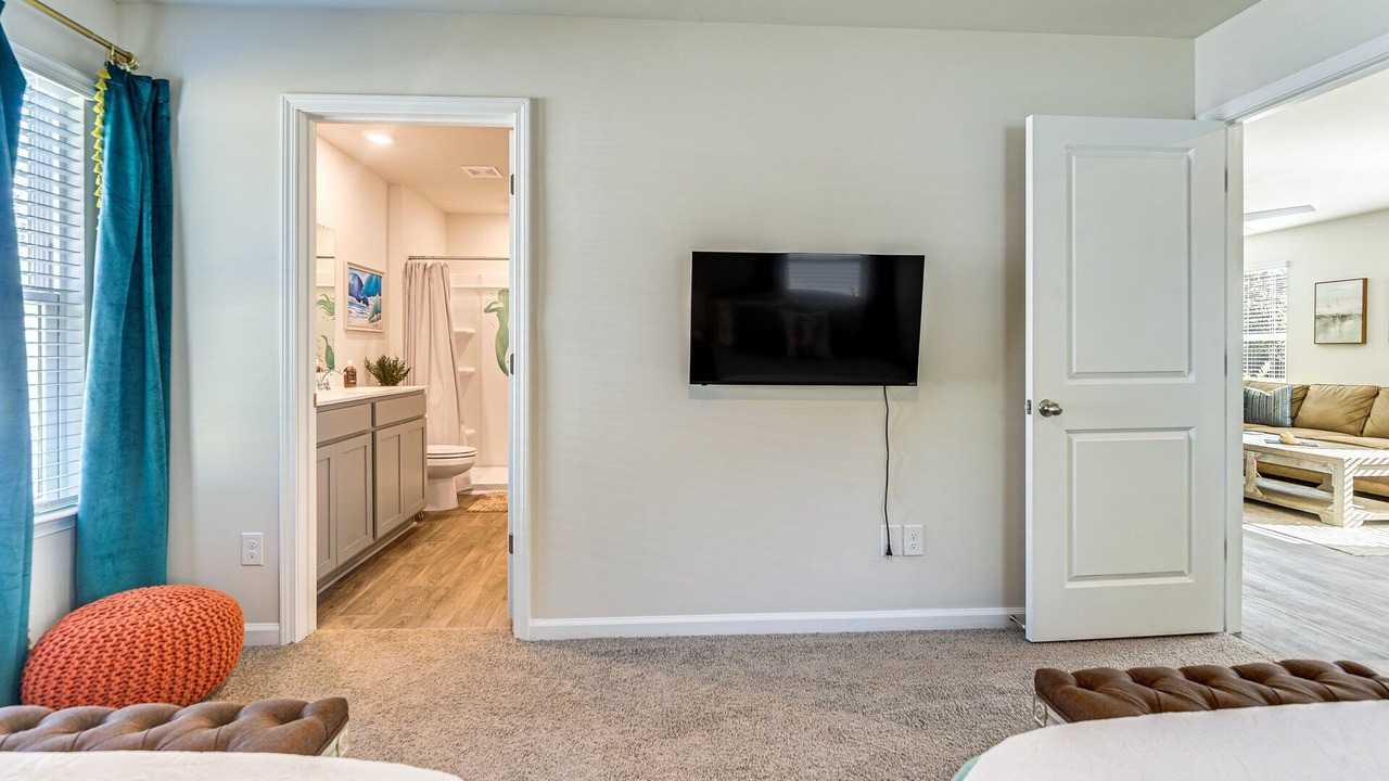 Photo of Bedroom in Ocean Isle Beach