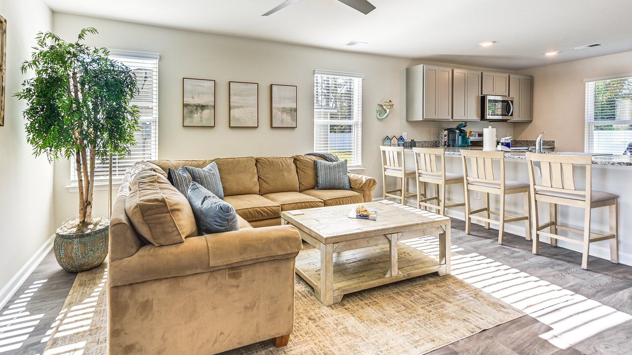 Photo of Livingroom in Ocean Isle Beach