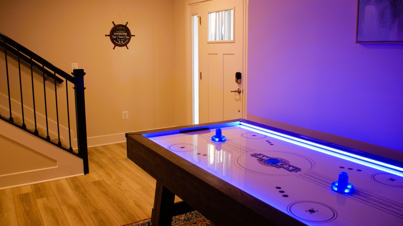 Photo of Bedroom in Caine Woods