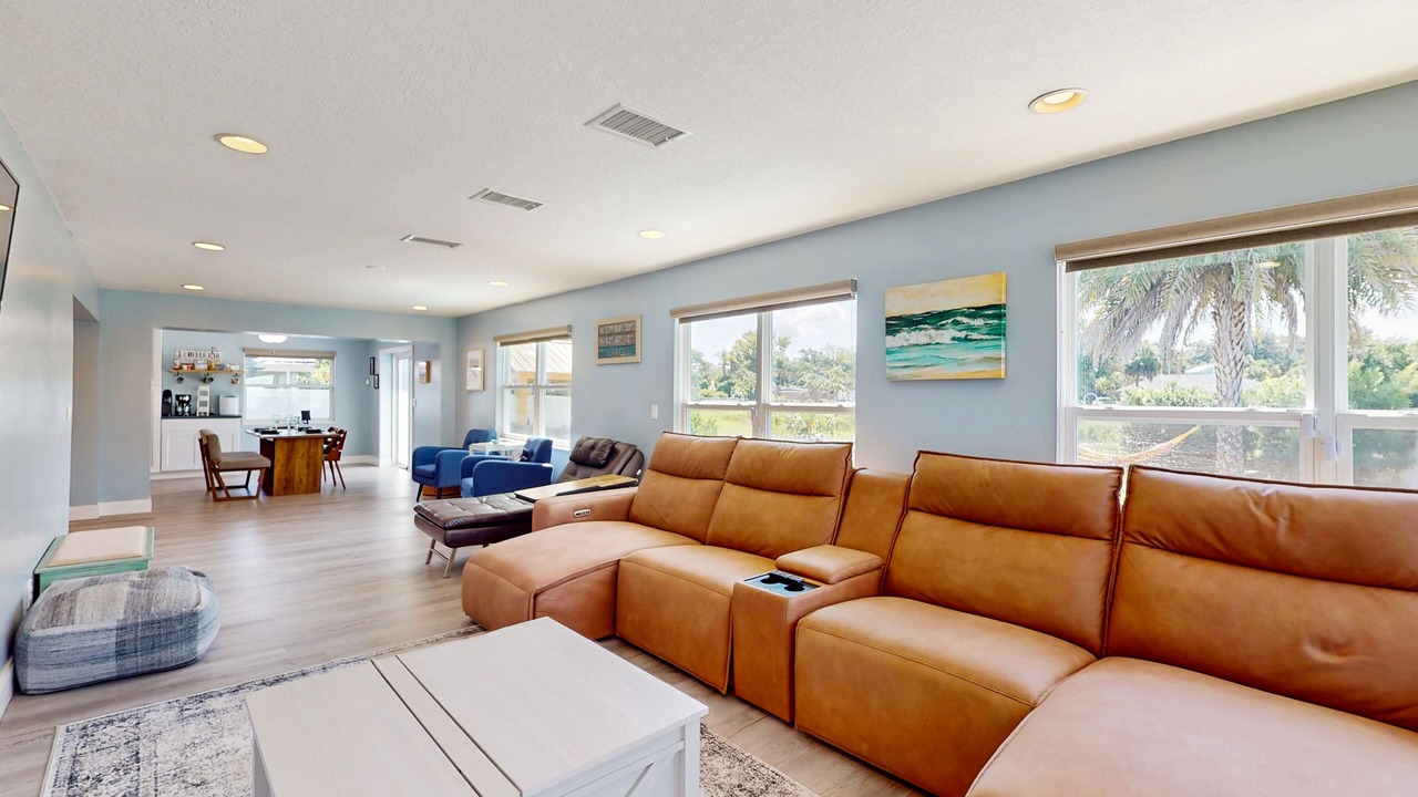 Photo of Livingroom in Harbor Bluffs