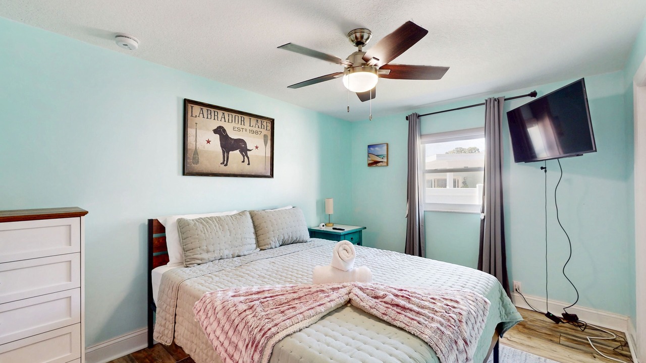 Photo of Bedroom in Harbor Bluffs