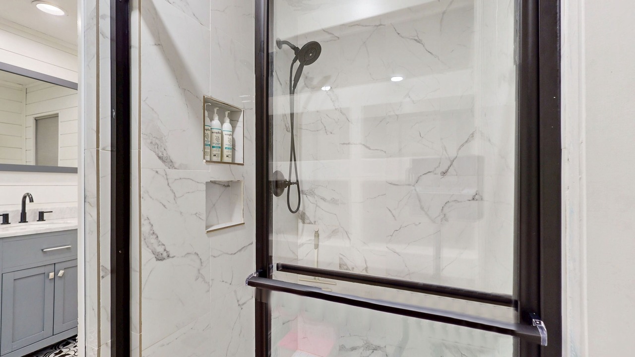Photo of Bathroom in Harbor Bluffs