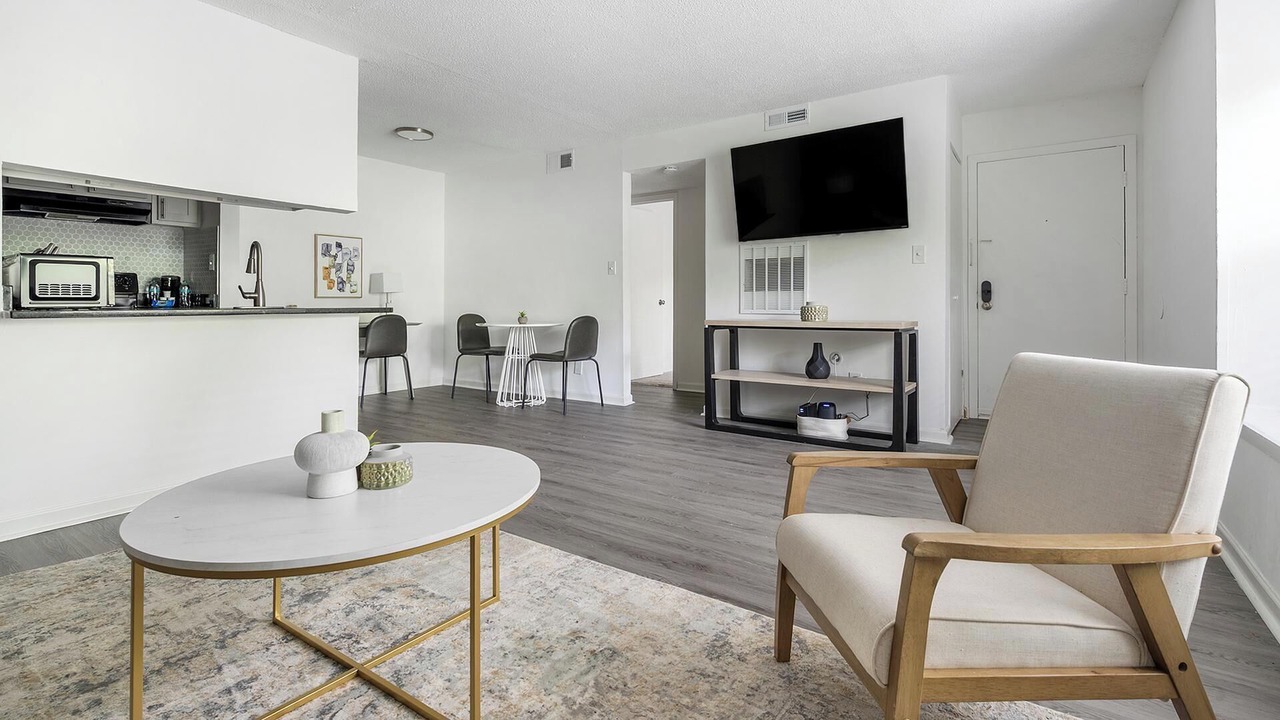Photo of Livingroom in Winston - Salem
