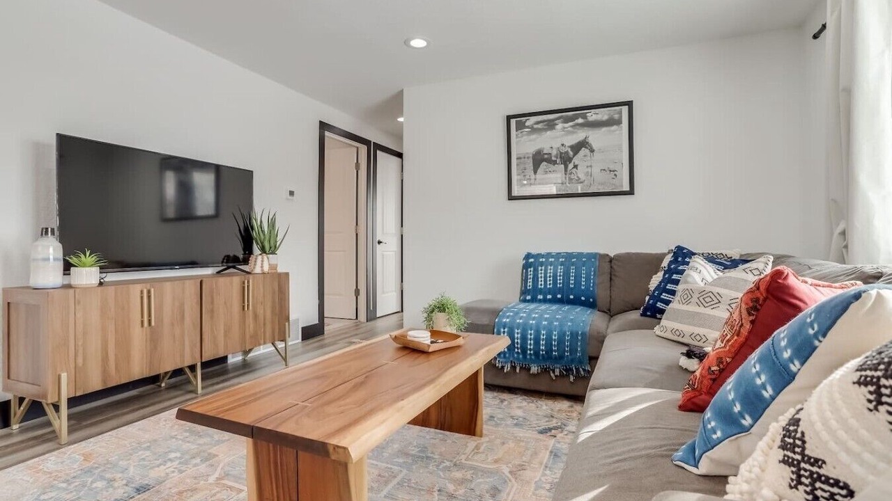Photo of Livingroom in South Westminster