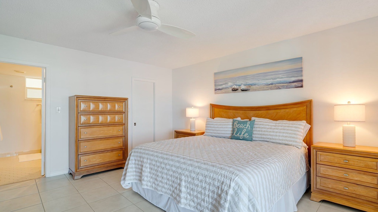 Photo of Bedroom in Longboat Key