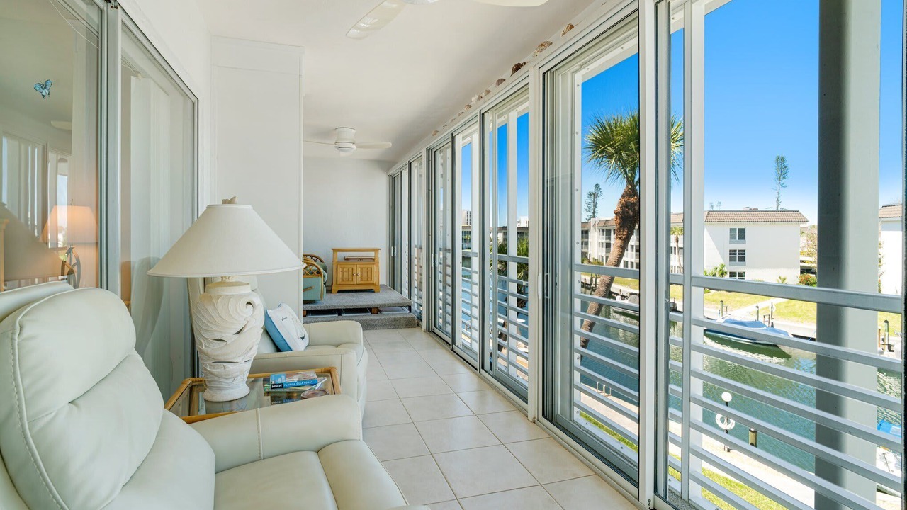 Photo of Livingroom in Longboat Key