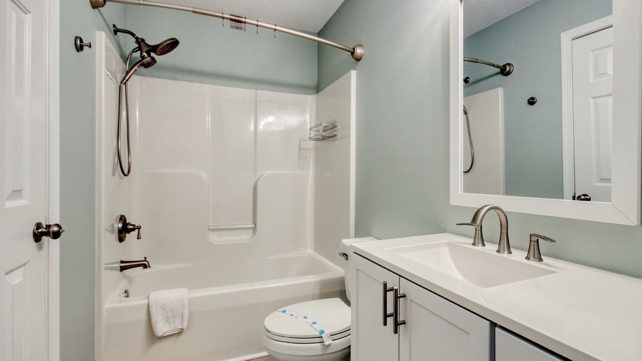 Photo of Bathroom in Carolina Yacht Landing
