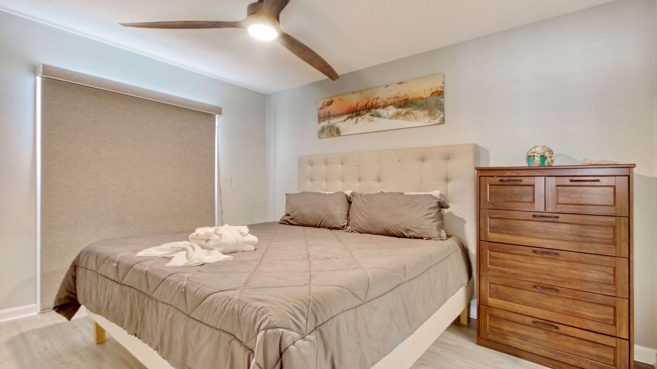 Photo of Bedroom in Carolina Yacht Landing
