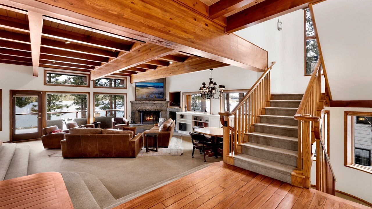 Photo of Livingroom in Big Bear Lake
