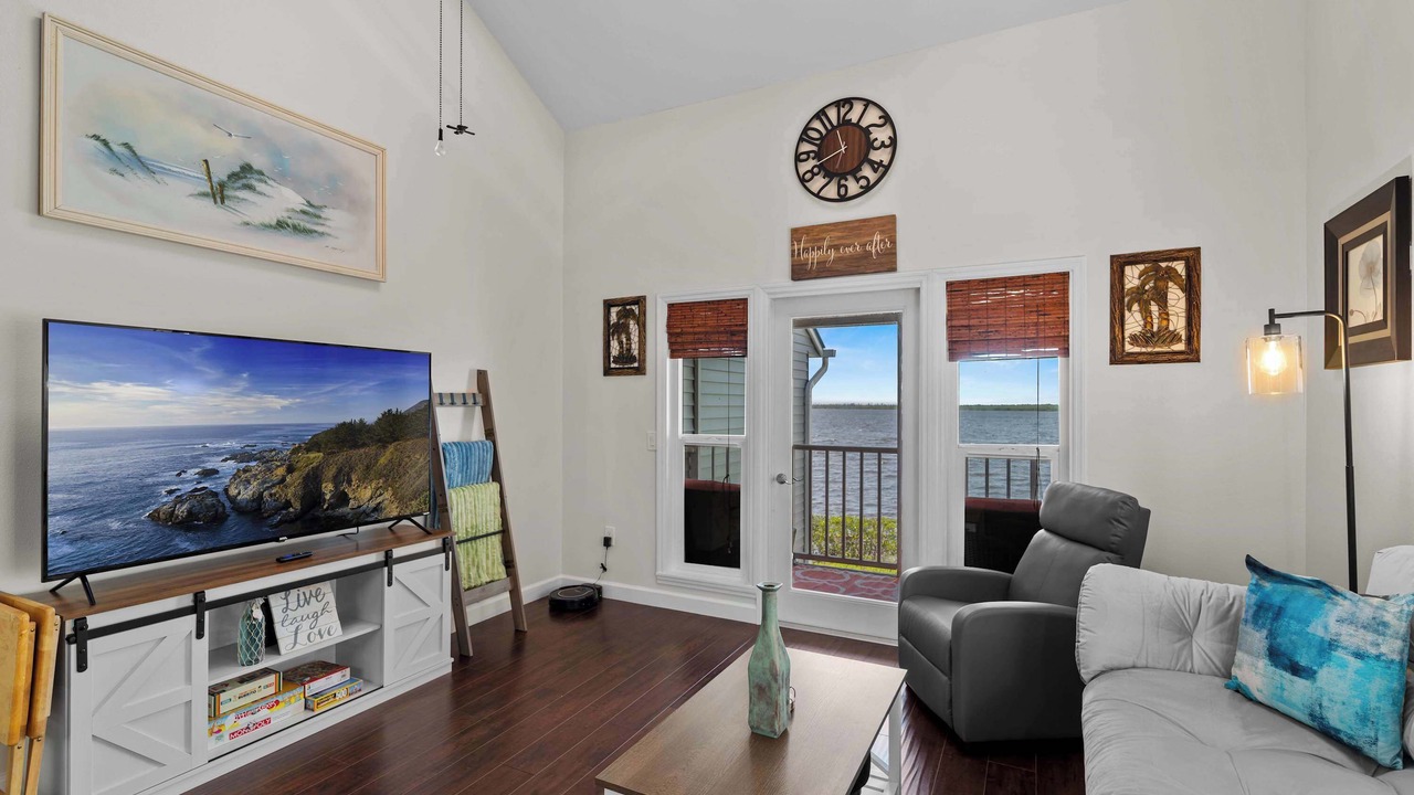 Photo of Livingroom in Port Charlotte