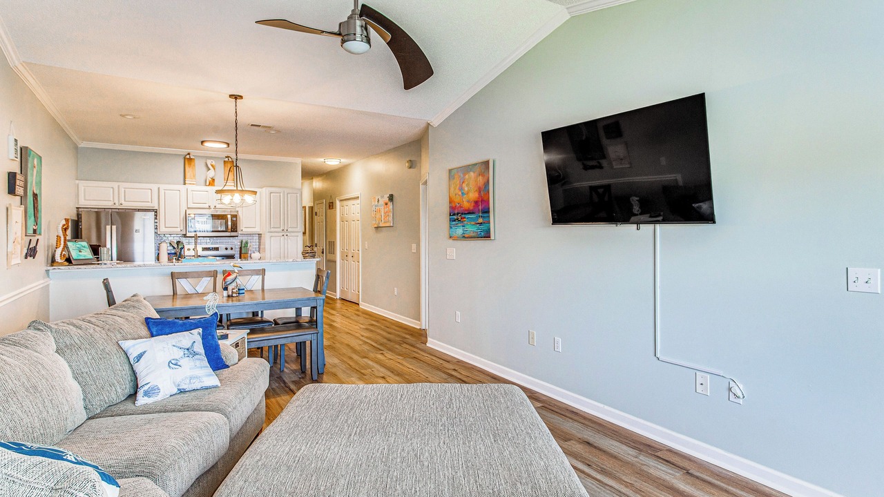 Photo of Livingroom in Carolina Yacht Landing