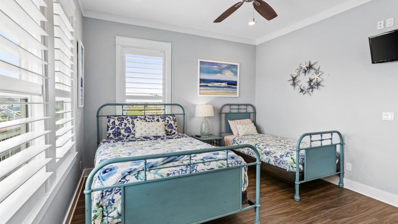 Photo of Bedroom in Port Bolivar