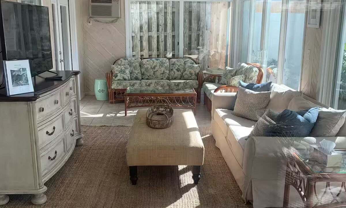 Photo of Livingroom in Dodds Addition