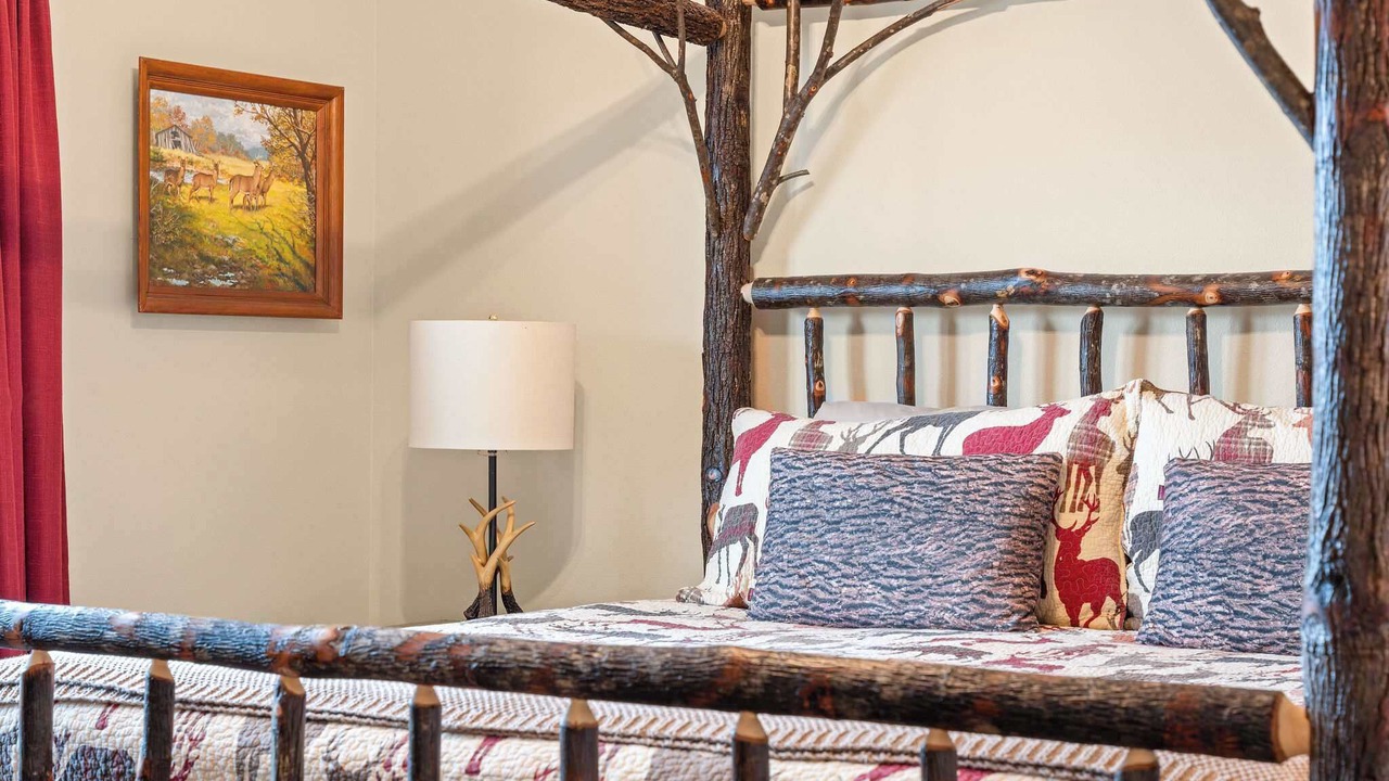Photo of Bedroom in Table Rock