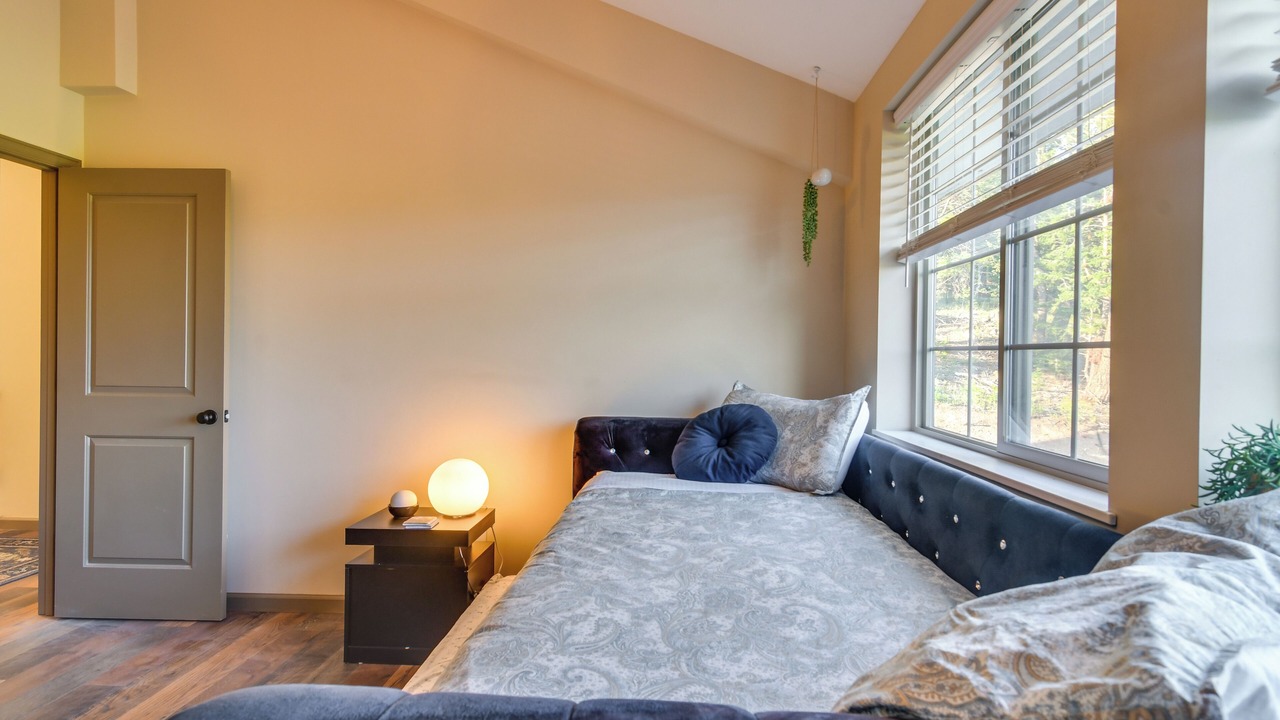 Photo of Bedroom in Black Hawk