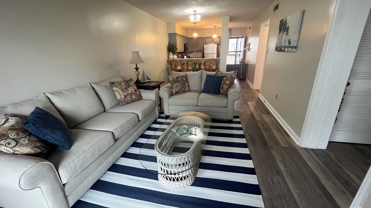 Photo of Livingroom in White Lake