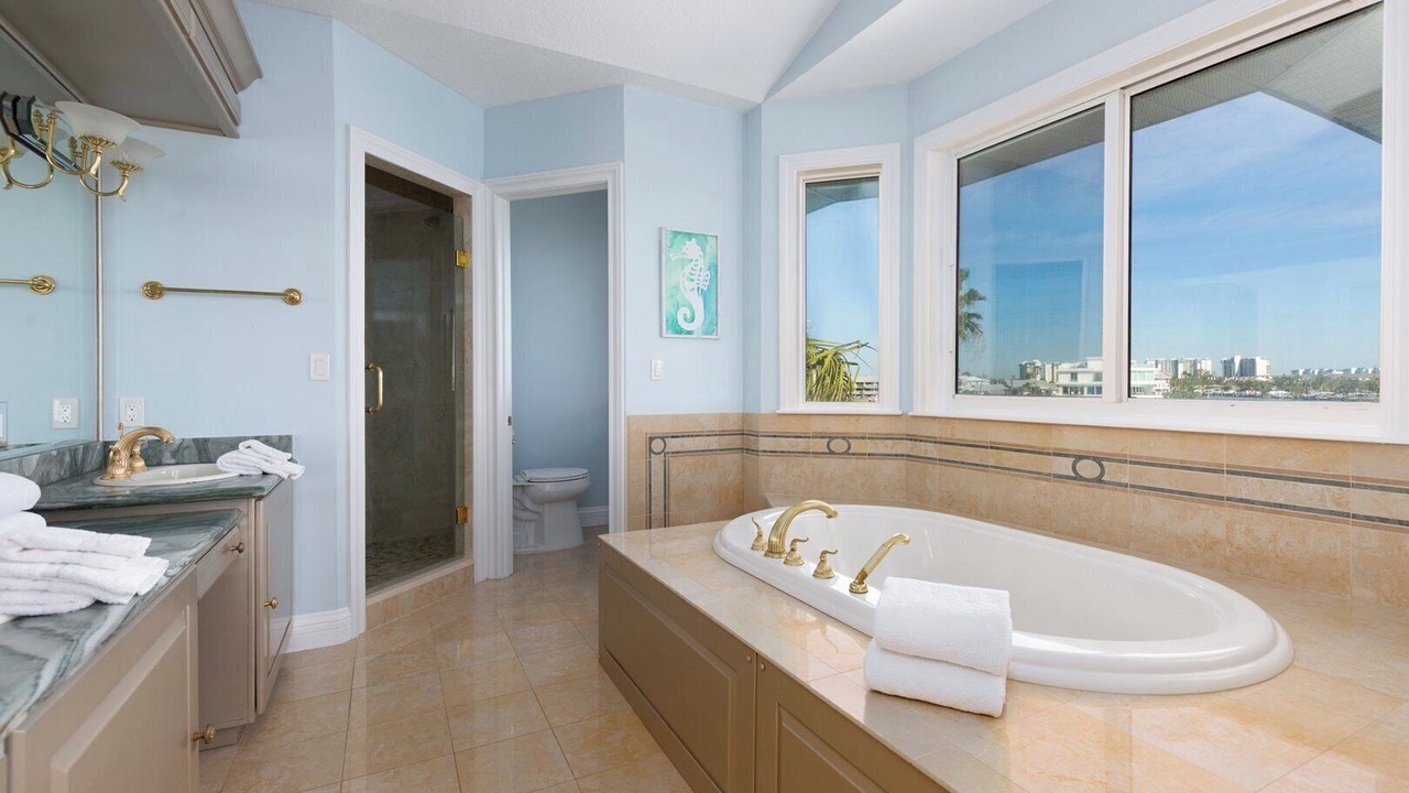 Photo of Bathroom in Sunset Beach