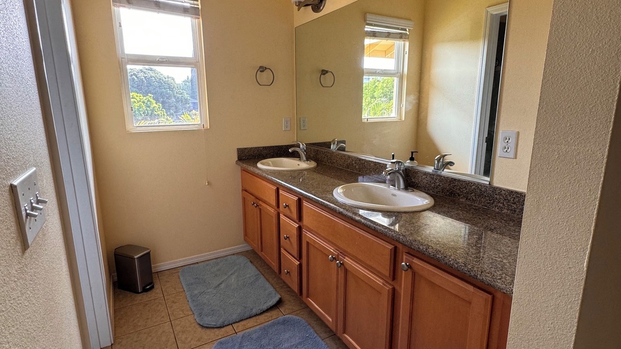Photo of Bathroom in Waikoloa Village