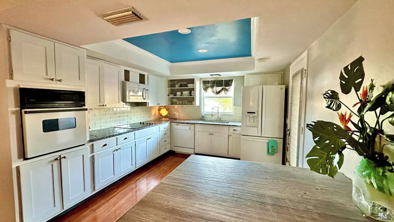 Photo of Kitchen in Anona