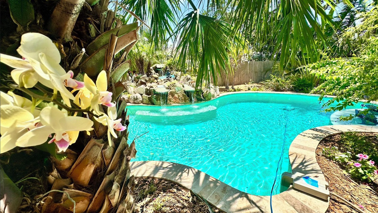 Photo of Outdoor in Anona