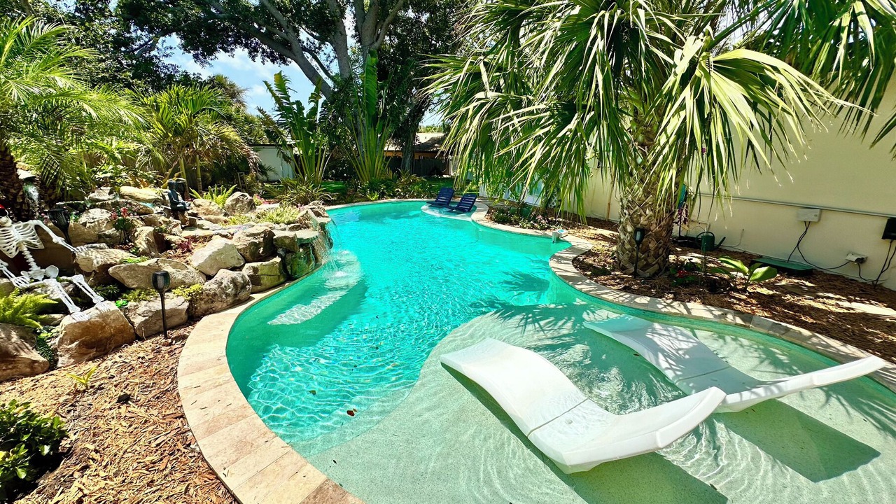 Photo of Outdoor in Anona