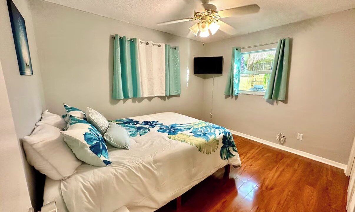Photo of Bedroom in Anona