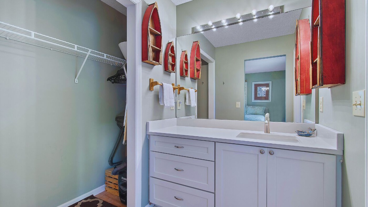 Photo of Bathroom in Sea Trail