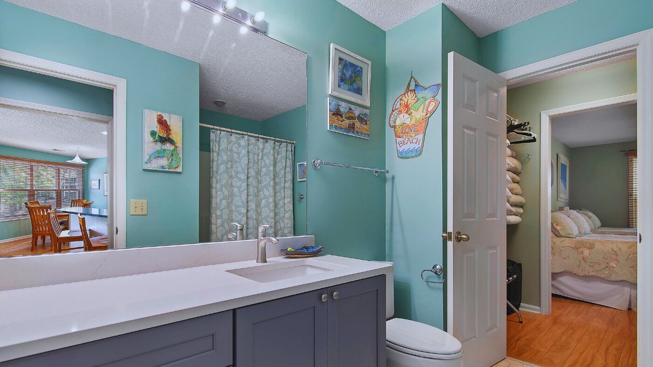 Photo of Bathroom in Sea Trail