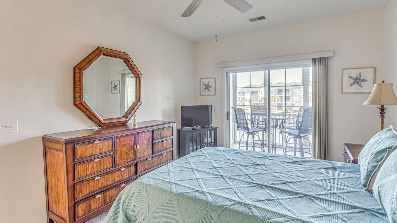 Photo of Bedroom in Sunset Beach