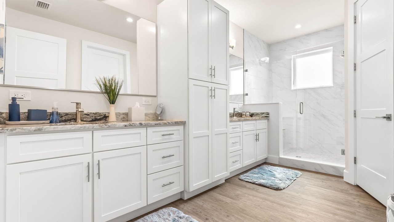 Photo of Bathroom in Largo