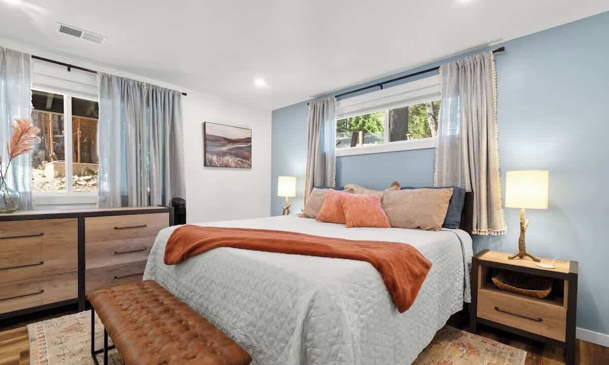 Photo of Bedroom in Big Bear Lake