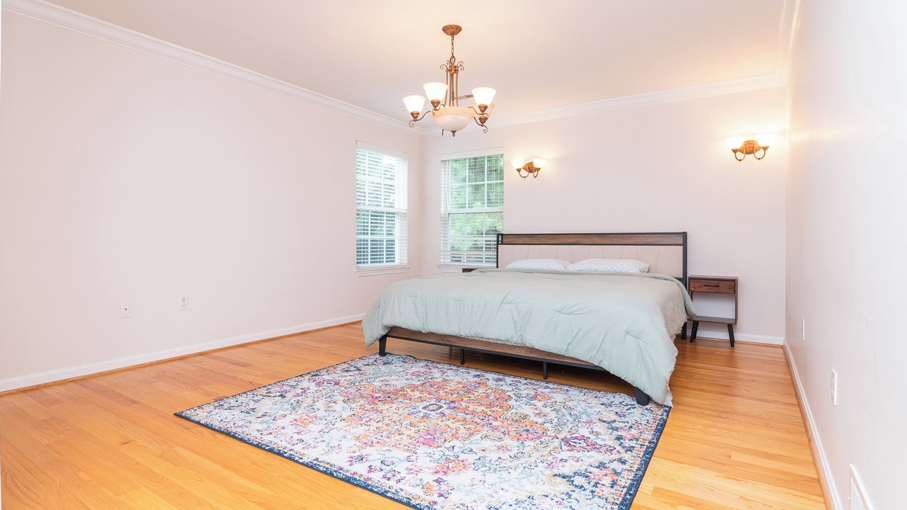 Photo of Bedroom in Maplewood
