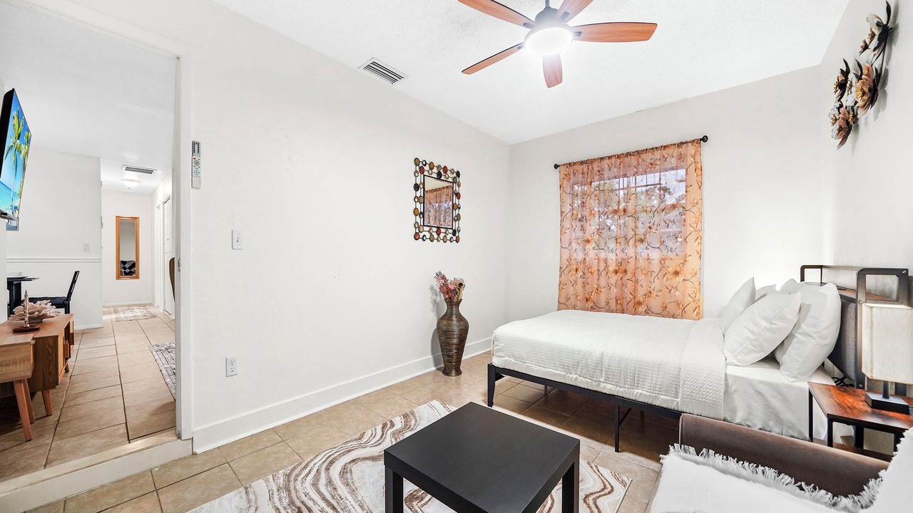 Photo of Bedroom in Sarasota Springs