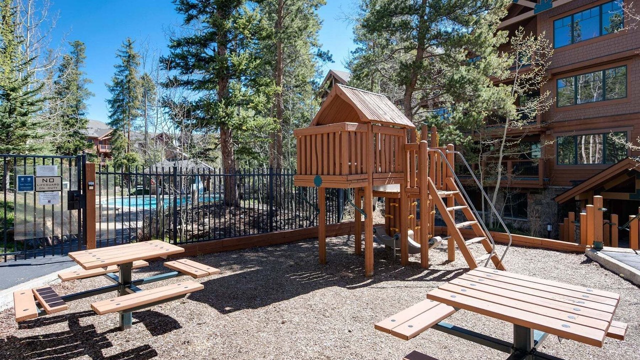 Photo of Outdoor in Christie Heights