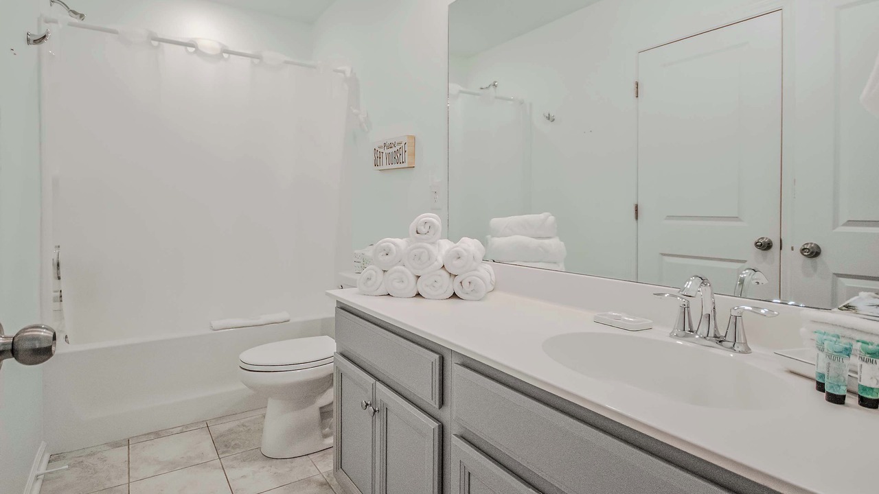 Photo of Bathroom in Red Hill