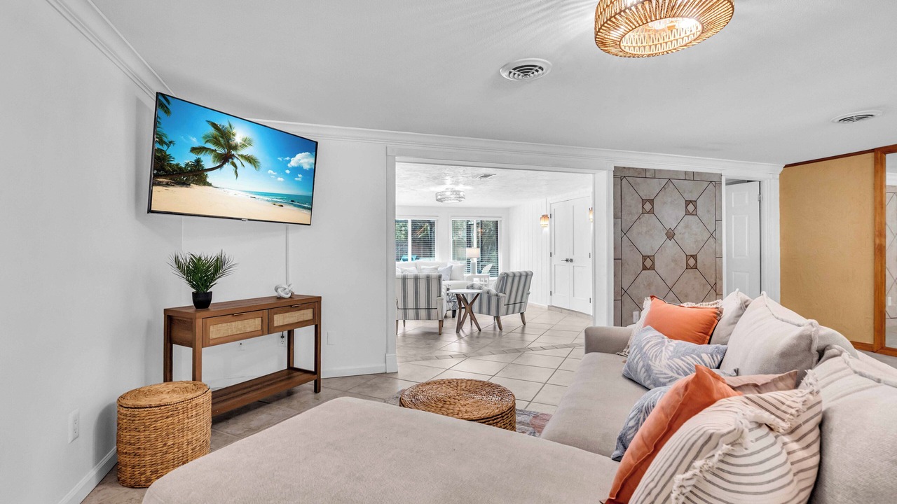 Photo of Livingroom in Gulf Gate Estates