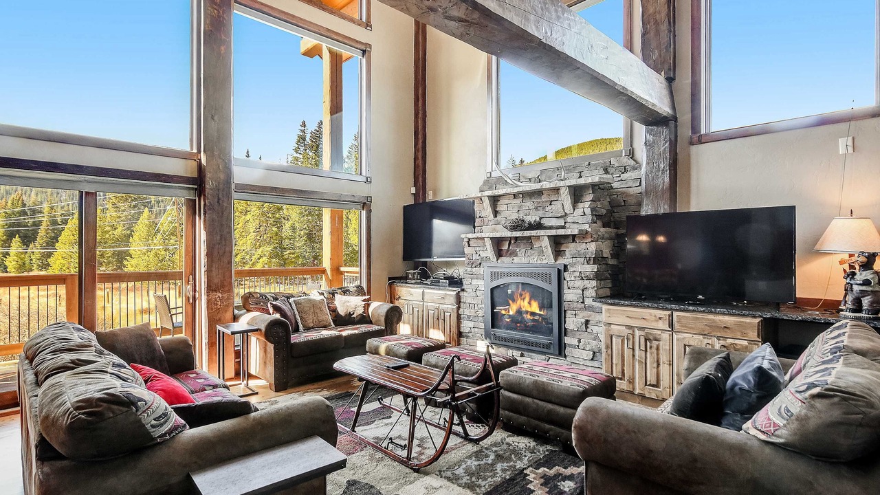 Photo of Bedroom in Blue River