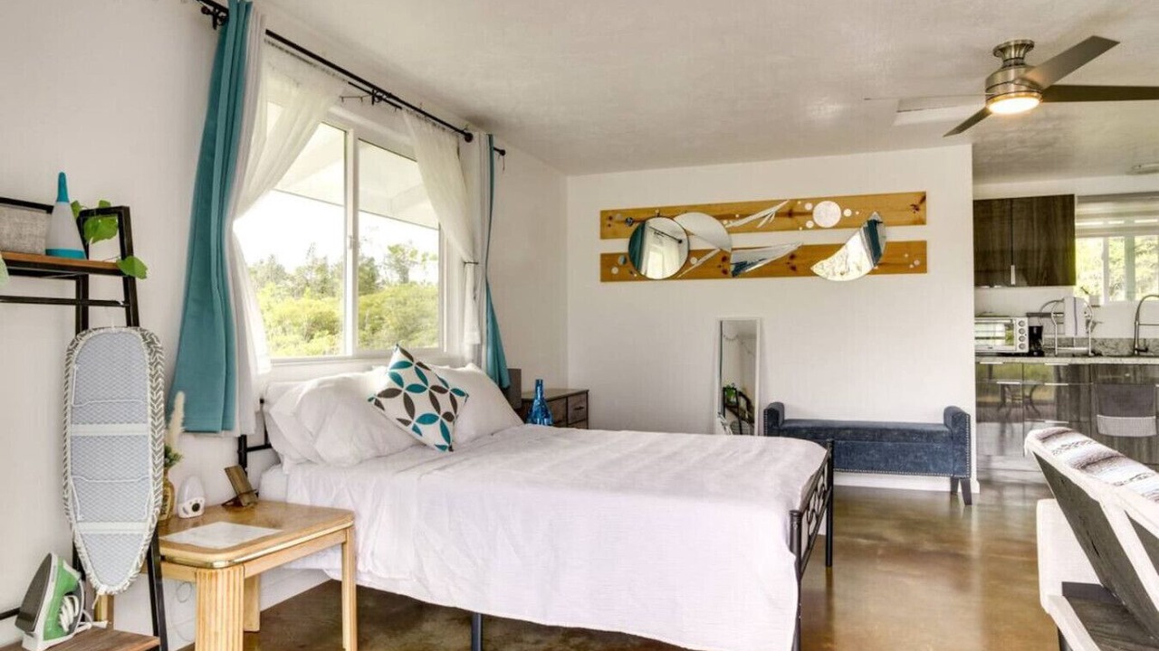 Photo of Bedroom in Keaau