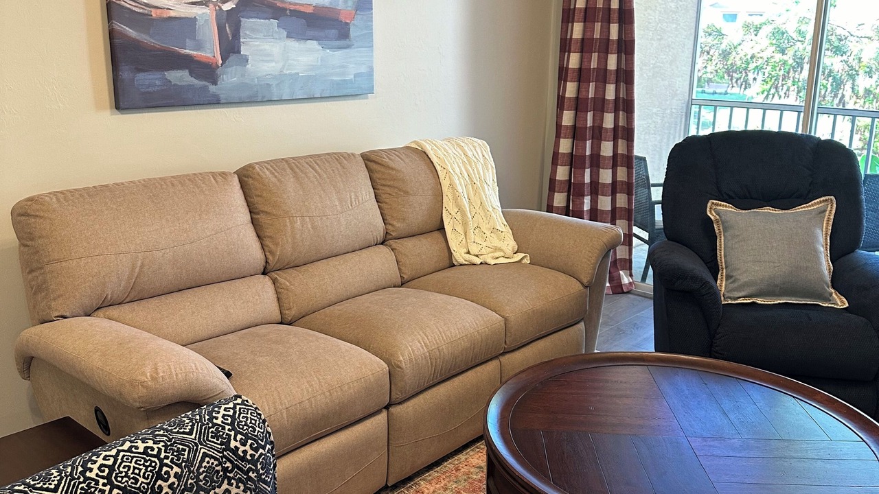 Photo of Livingroom in Beachwalk Isles