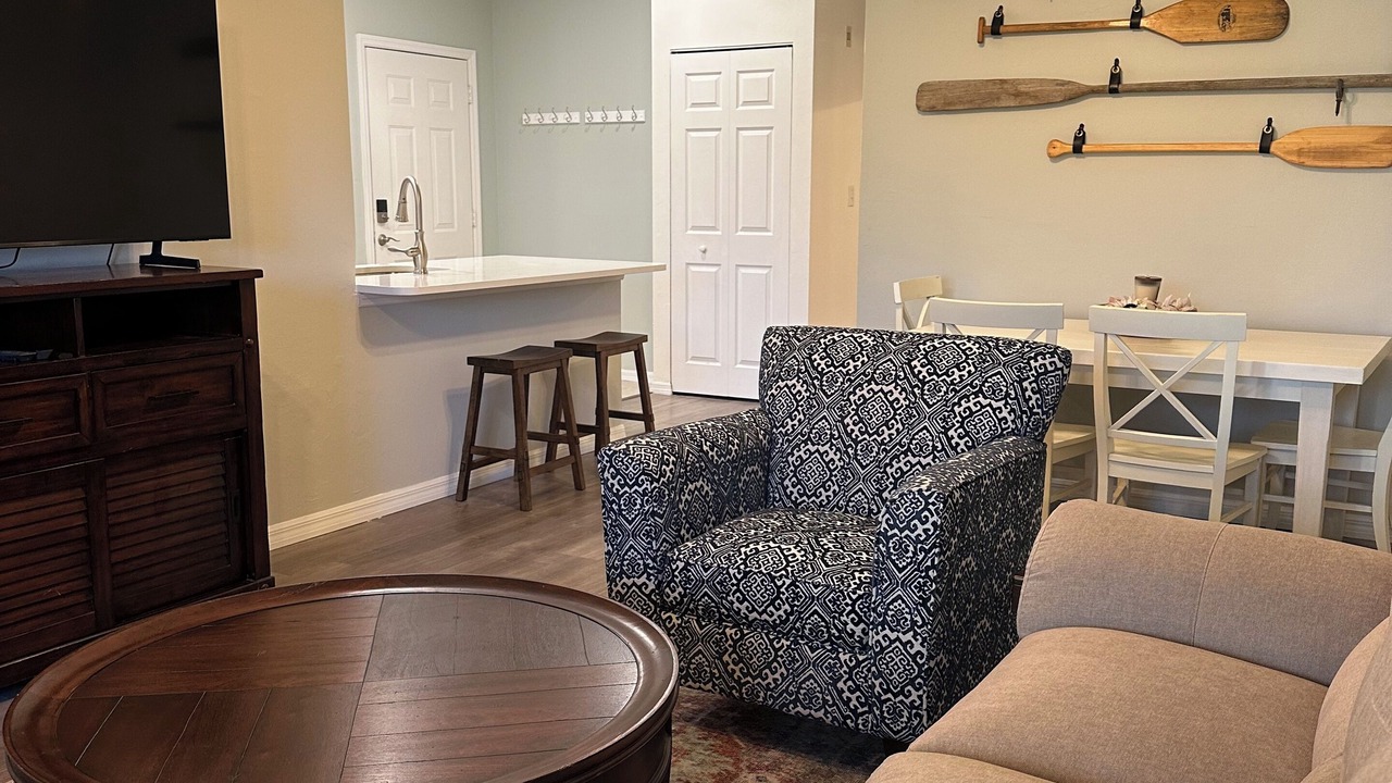 Photo of Livingroom in Beachwalk Isles