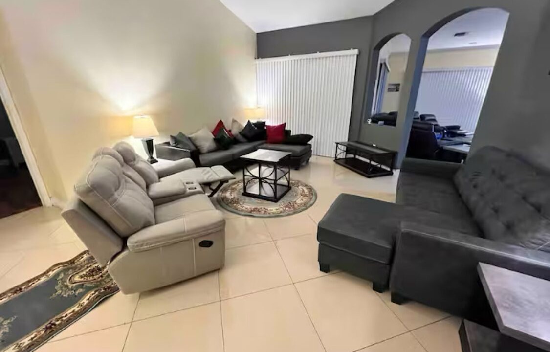 Photo of Livingroom in Port Saint Lucie