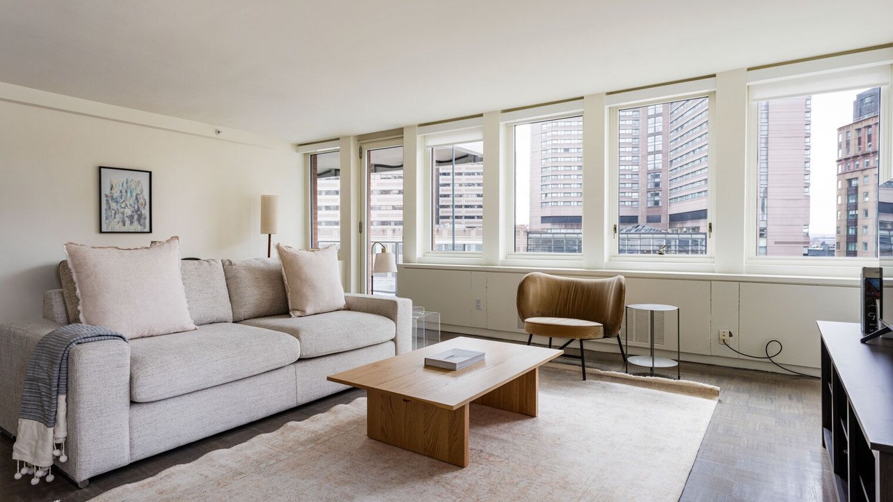 Photo of Livingroom in Back Bay